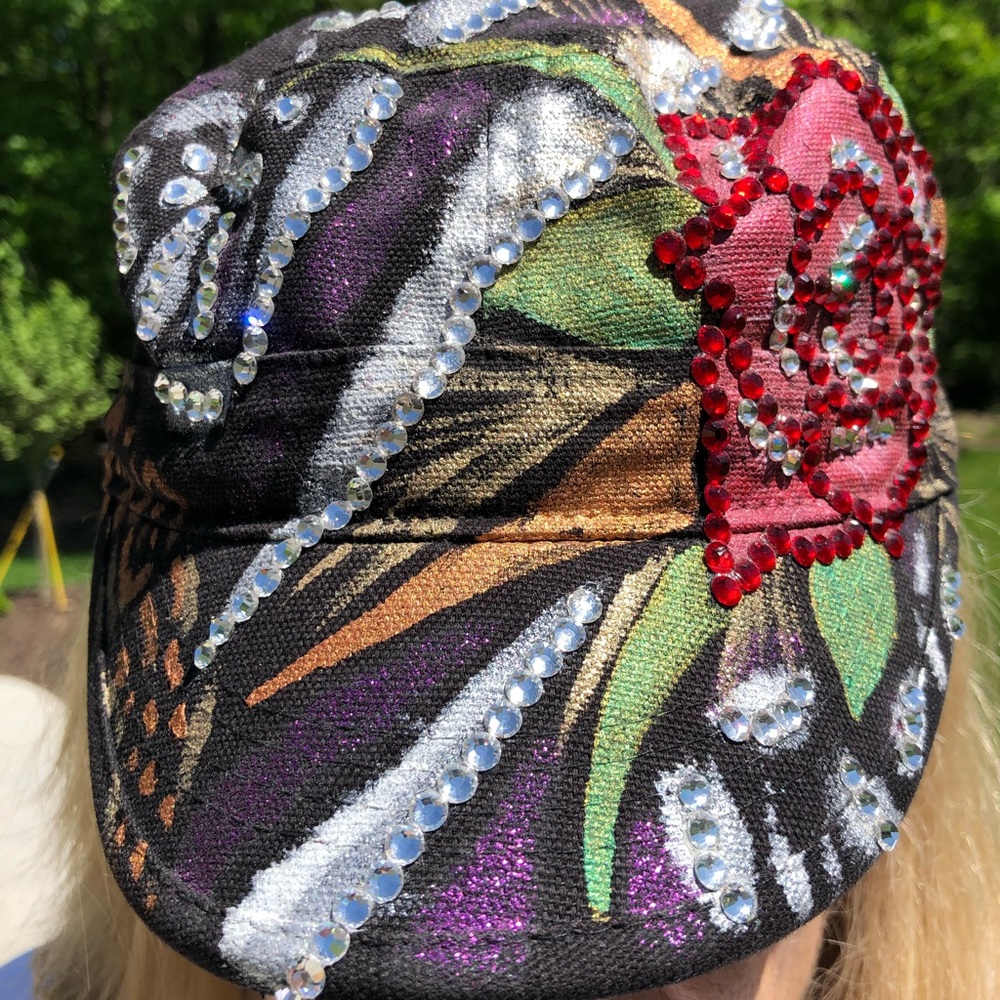 Trucker hat embellished with metallic paint, crystals, and beads - adjustable - Picture 1 of 15